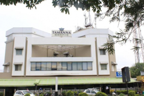  Executive Tamanna Hotel  Пунe
